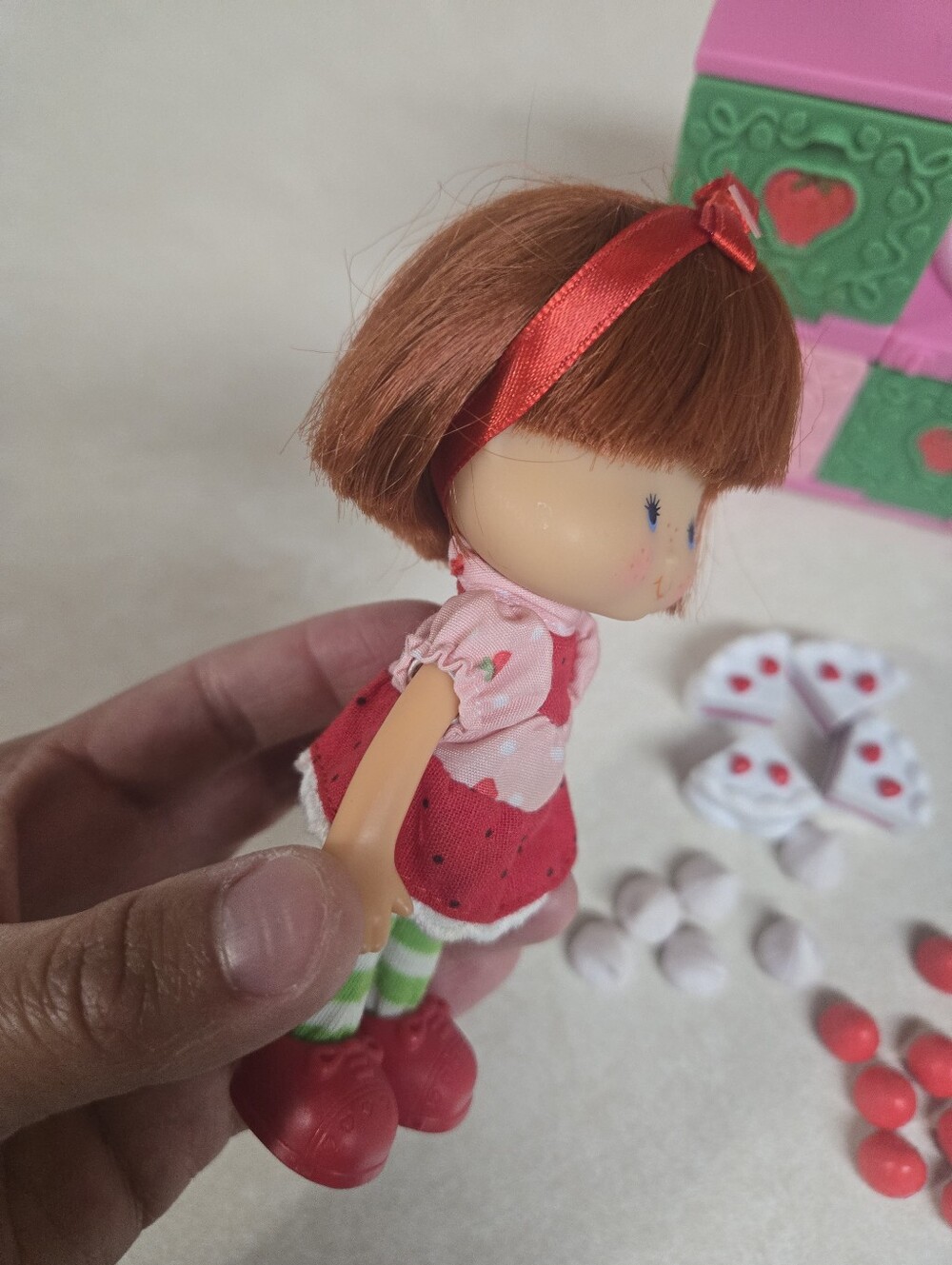 Strawberry Shortcake Toy Bundle - Picture 4 of 16